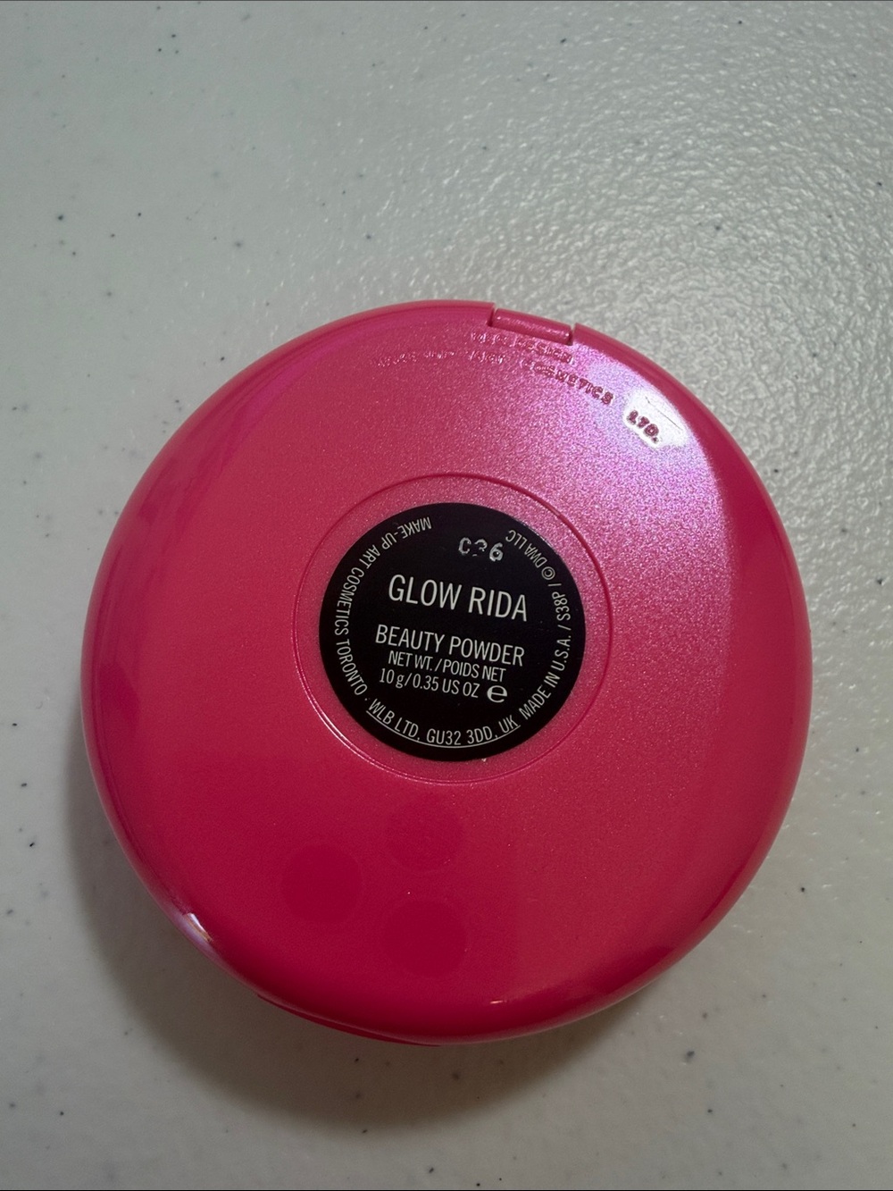 NIB! Mac Cosmetics Trolls Collection Beauty Powder In Color “GLOW RIDA” - Picture 5 of 6